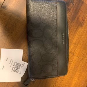 Coach wallet